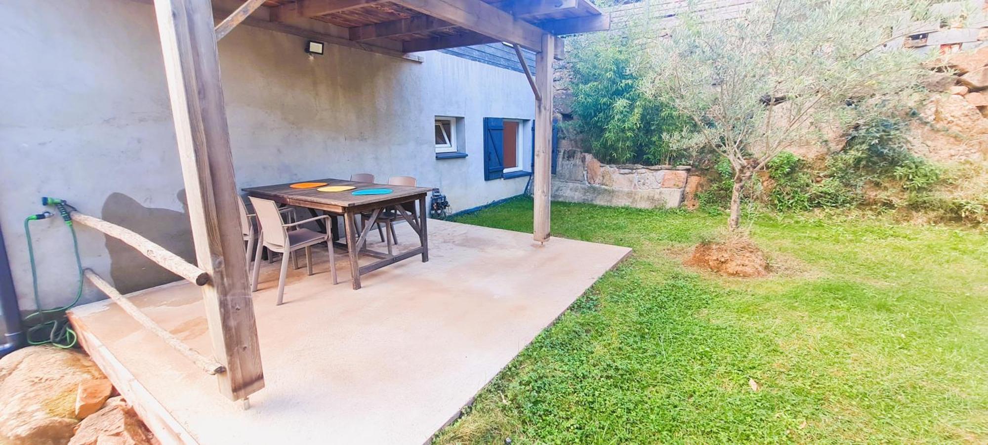 Appt RDC 90 m2 NEUF climatisé rivière et plage Sainte-Lucie de Porto-Vecchio Esterno foto